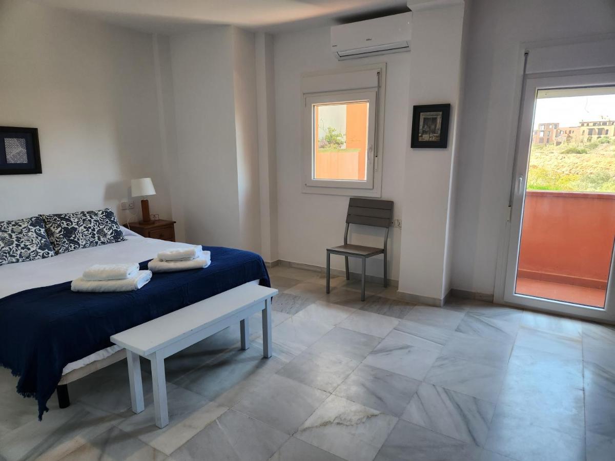 Allo Apartments Puerto Sherry 3 Habitaciones 2 Banos Con Parking El Puerto de Santa Maria Luaran gambar